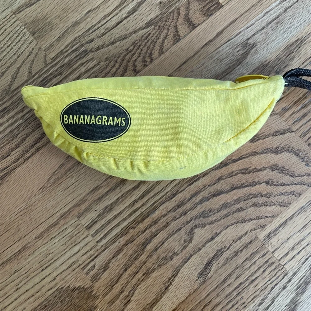 Banana Republic Yellow Game Pouch - Picture 2 of 4
